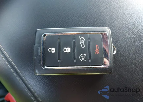 2022 Jeep Grand Cherokee L Altitude 4X4 from USA, damaged, VIN 1C4RJKAG0N8553770